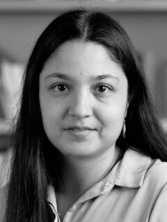 Dr. Sandra Klos